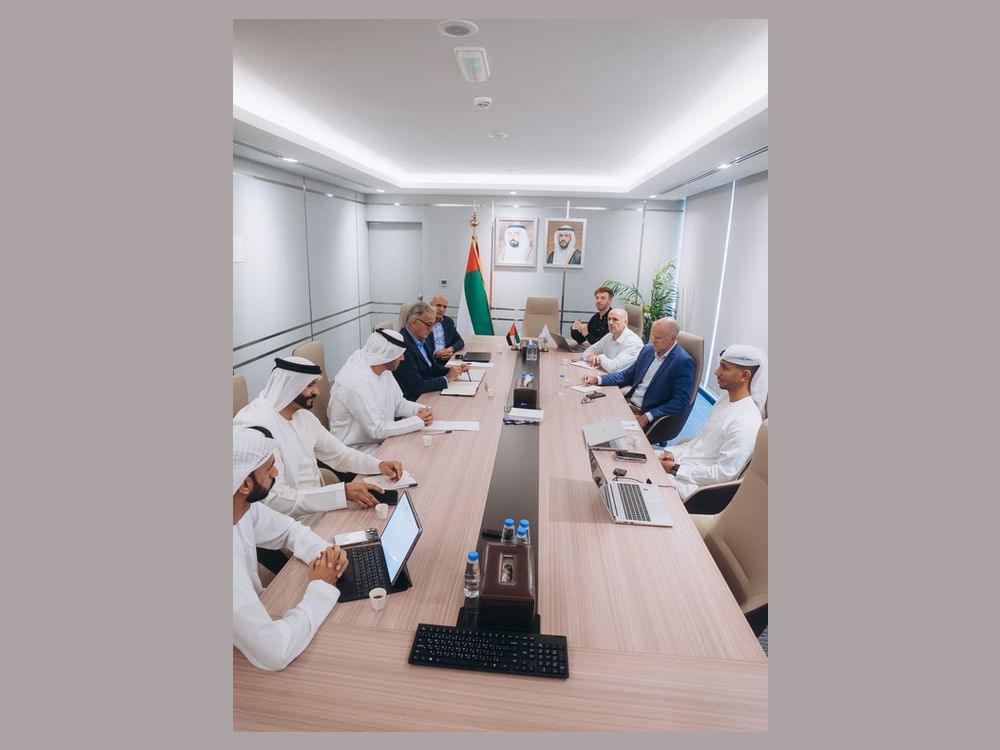 "الشارقة الرياضي" والإمارات لرياضة النخبة يبحثان آليات " رعاية الموهوبين"