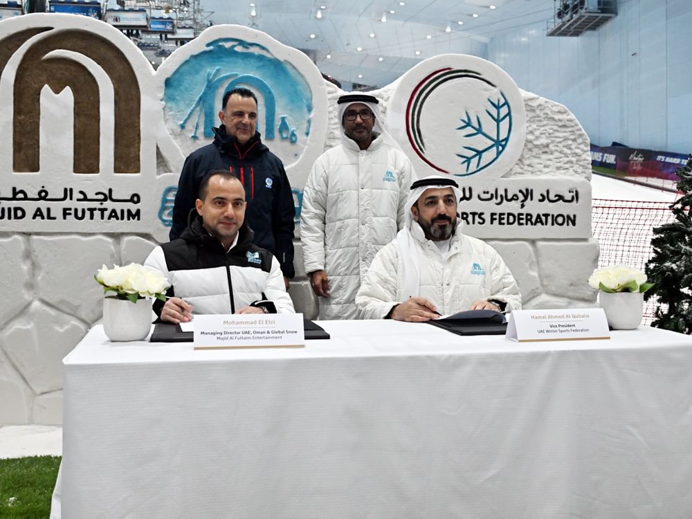 تعاون بين "الرياضات الشتوية" و"سكي دبي" لدعم المشاركة في "كورتينا 2026"