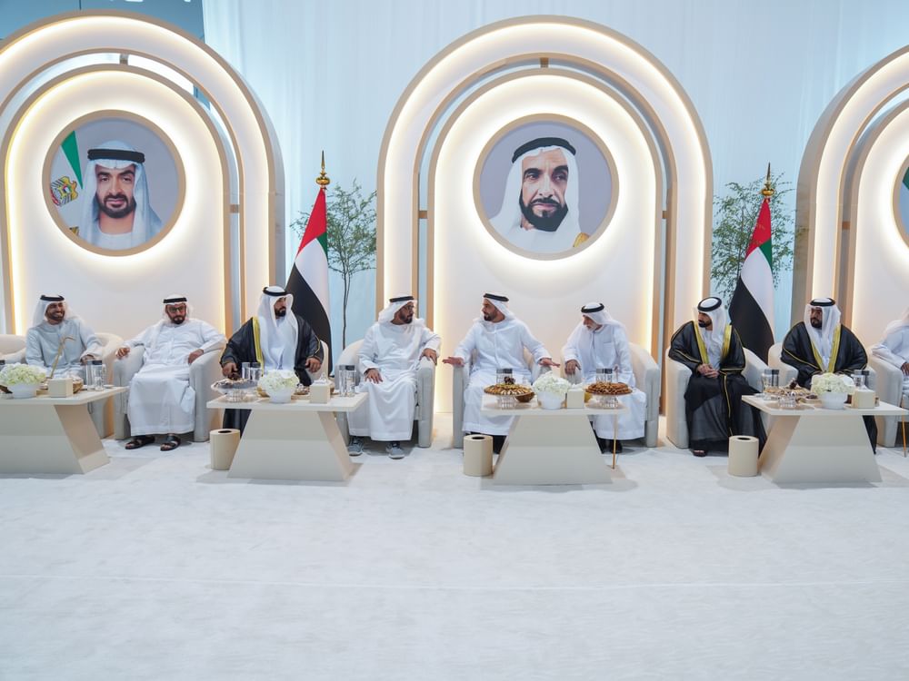 سيف بن زايد يحضر أفراح الكتبي