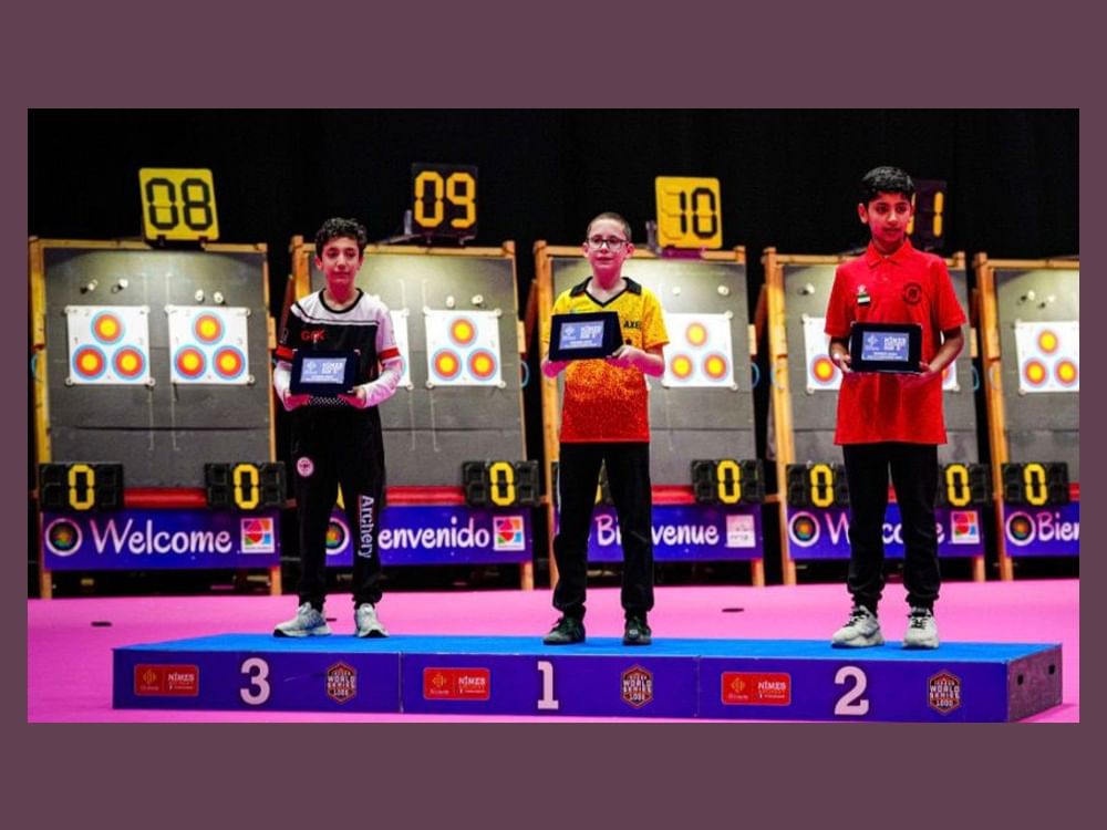 "أبوظبي للقوس والسهم" يحصد فضية بطولة العالم بفرنسا