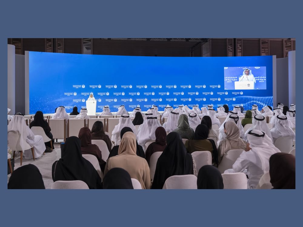 أنور قرقاش: الإمارات بقيادة محمد بن زايد رسخت مكانتها الدولية كقوة ناعمة مؤثرة في صياغة مستقبل المنطقة والعالم