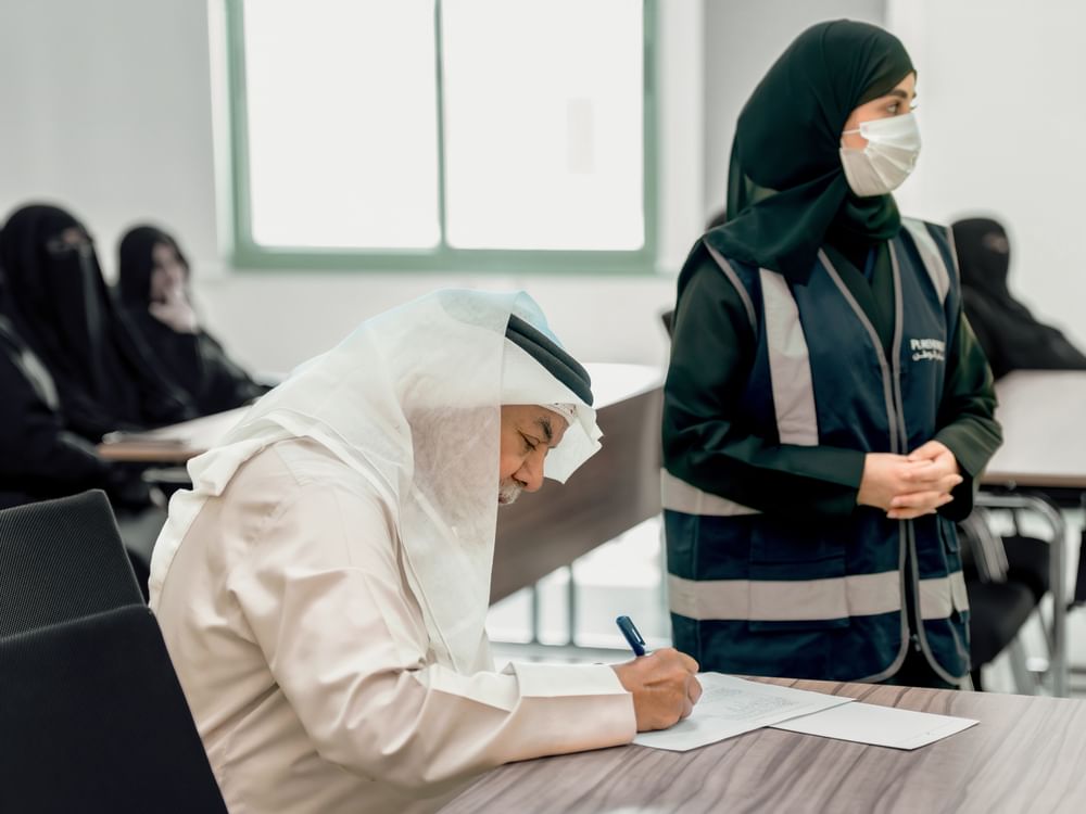"بيورهيلث" ومؤسسة التنمية الأسرية تطلقان برنامج "آفاق صحية"  