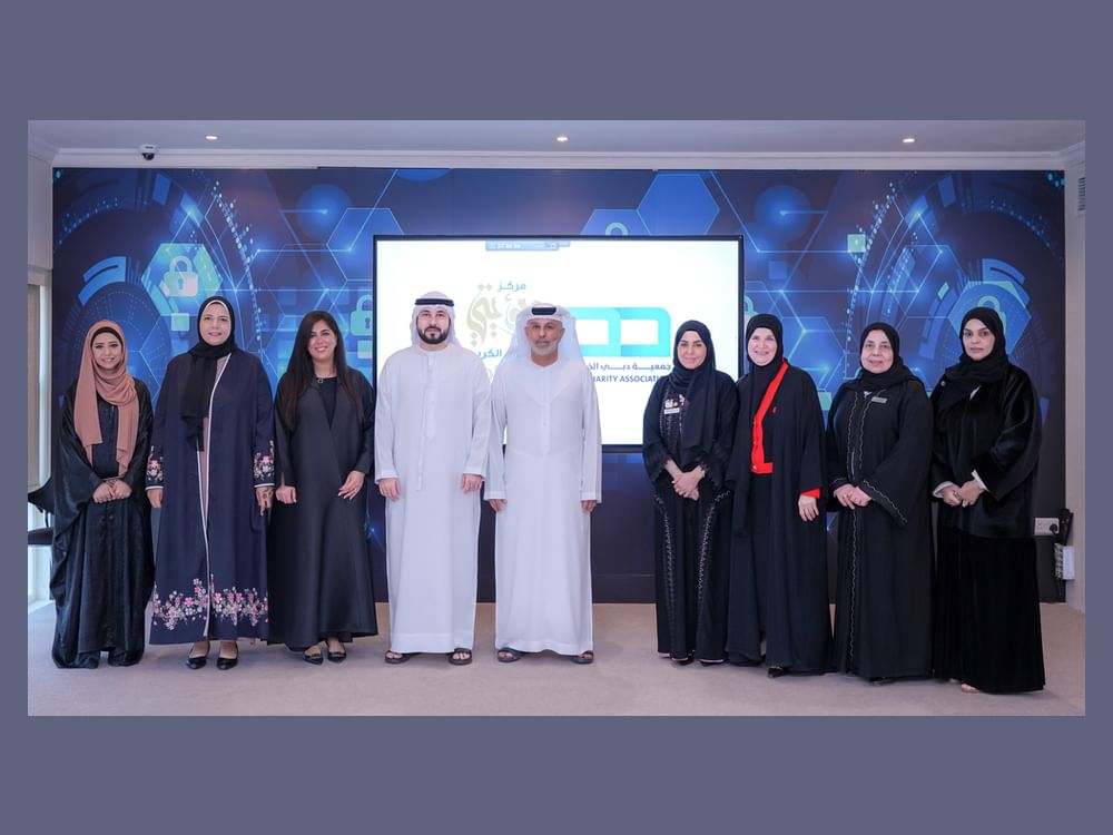 شراكة إستراتيجية بين "دبي الخيرية" و"رؤيتي" لتعزيز الاستقرار الأسري والعمل الإنساني