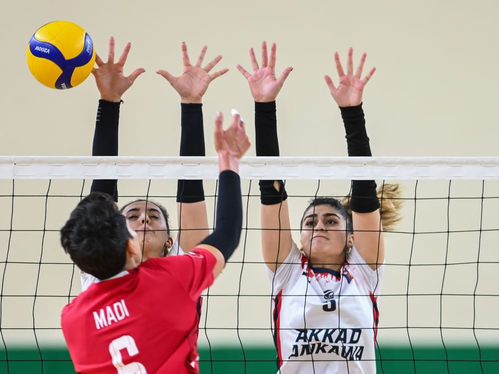 اعتماد دولي لمنافسات طائرة "عربية السيدات 2026"