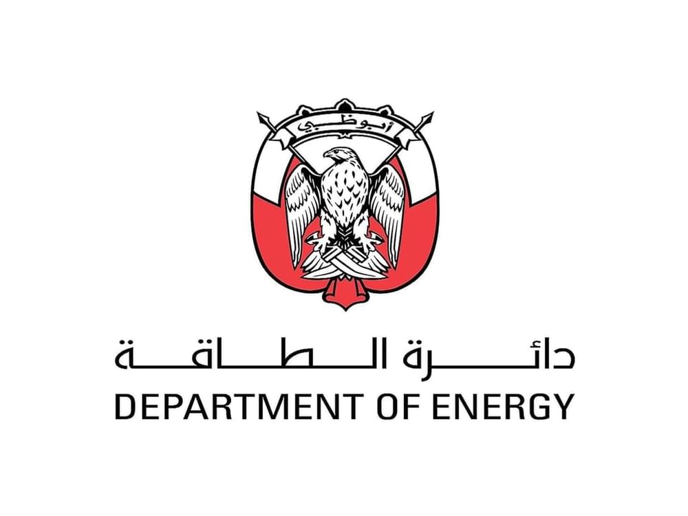 وكيل دائرة الطاقة: المرأة الإماراتية تسهم في رسم ملامح حاضر قطاع الطاقة ومستقبله