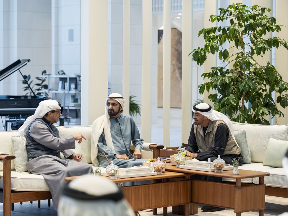 UAE President receives Mohammed bin Rashid