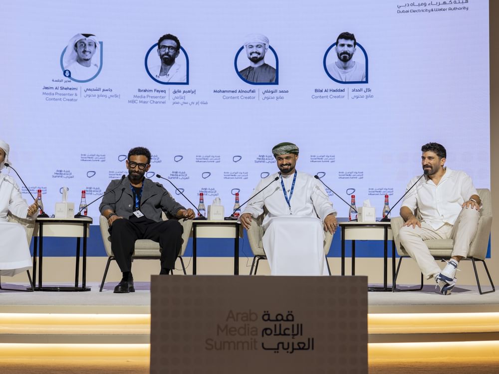 جلسة بقمة الإعلام العربي بدبي تناقش دور السوشيال ميديا في صناعة المحتوى الرياضي