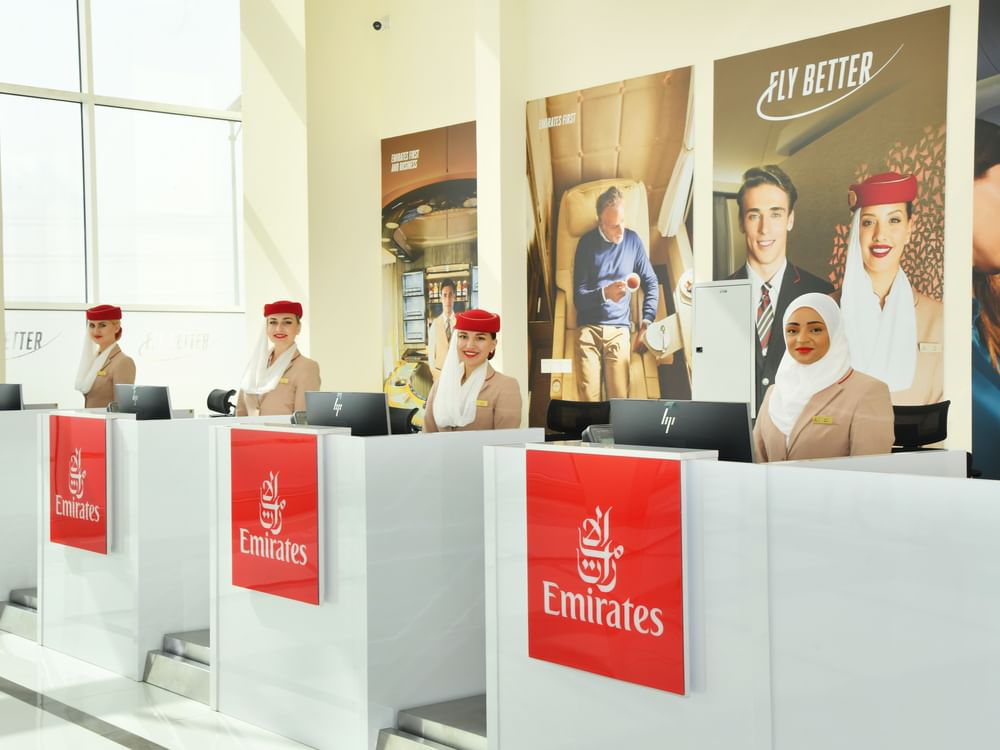 Emirates highlights extra busy December with over 2.3 million departures, 2.5 million arrivals