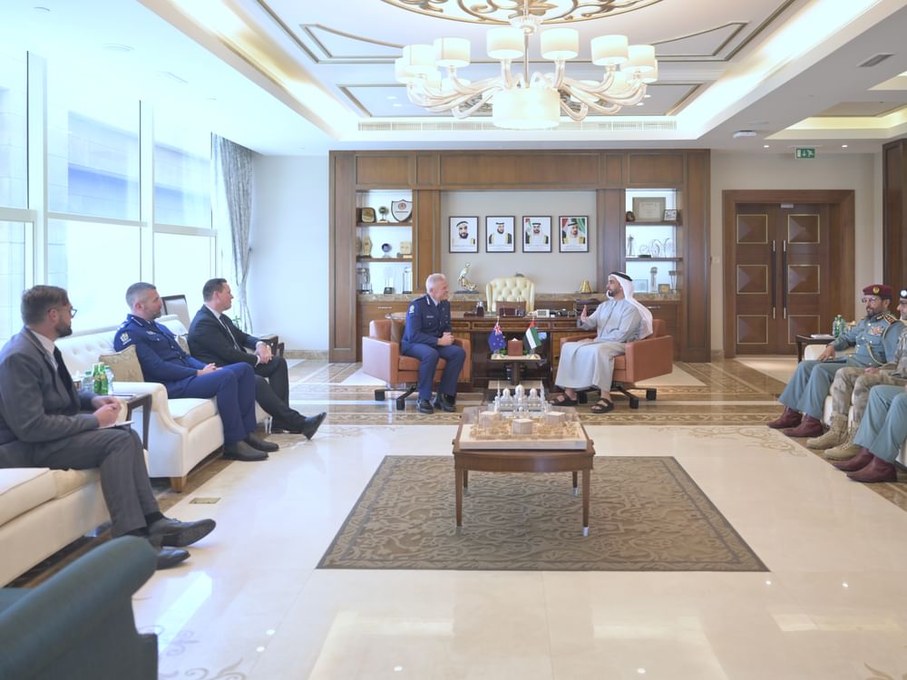 شیخ سیف بن زاید النہیان کی نیوزی لینڈ کے چیف آف پولیس سے ملاقات، پولیس تربیت اور جرائم کی روک تھام میں تعاون پر تبادلہ خیال