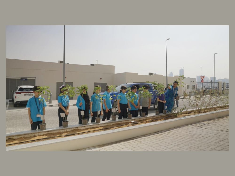 مبادرة "زراعة 20 ألف شجرة" تستقطب مشاركة واسعة من الجهات الحكومية والخاصة والمؤسسات التعليمية 