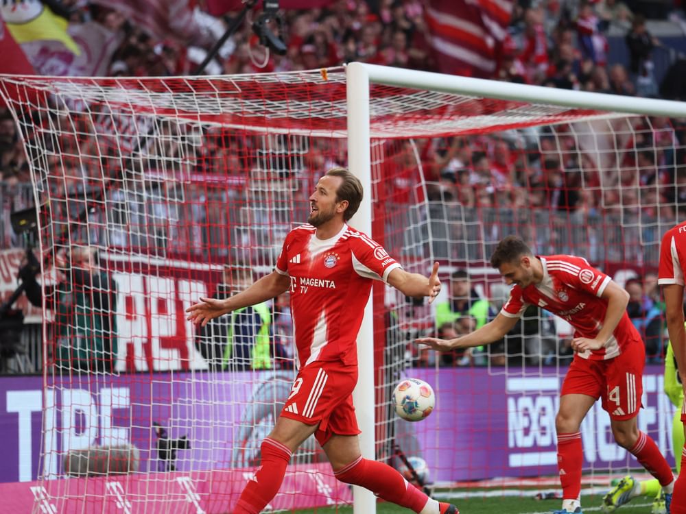 Bayern secure Bundesliga title with four games to spare
