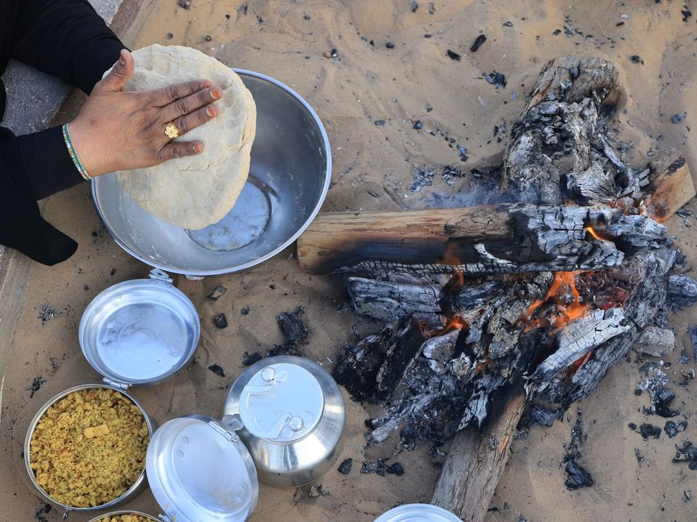 منافسات قوية في مسابقة الطبخ الشعبي بمهرجان الظفرة