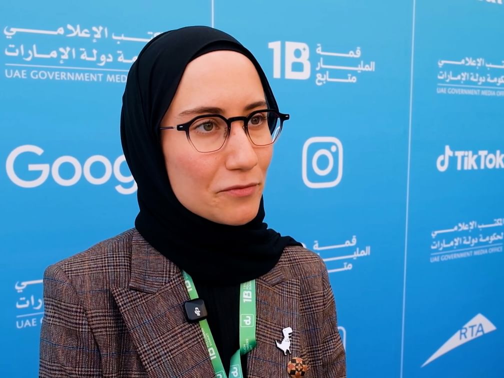 قمة المليار متابع : الذكاء الاصطناعي شريك في التعليم