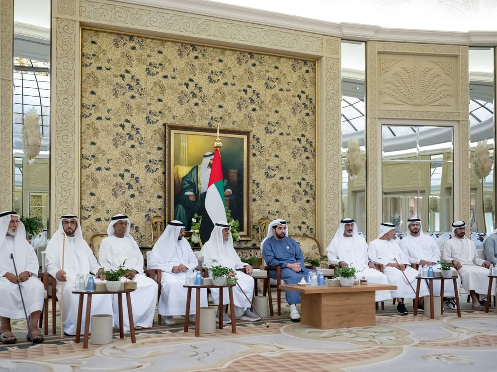 Hamdan bin Zayed receives sheikhs, officials, citizens at Barzat Al Nakheel Palace in Abu Dhabi