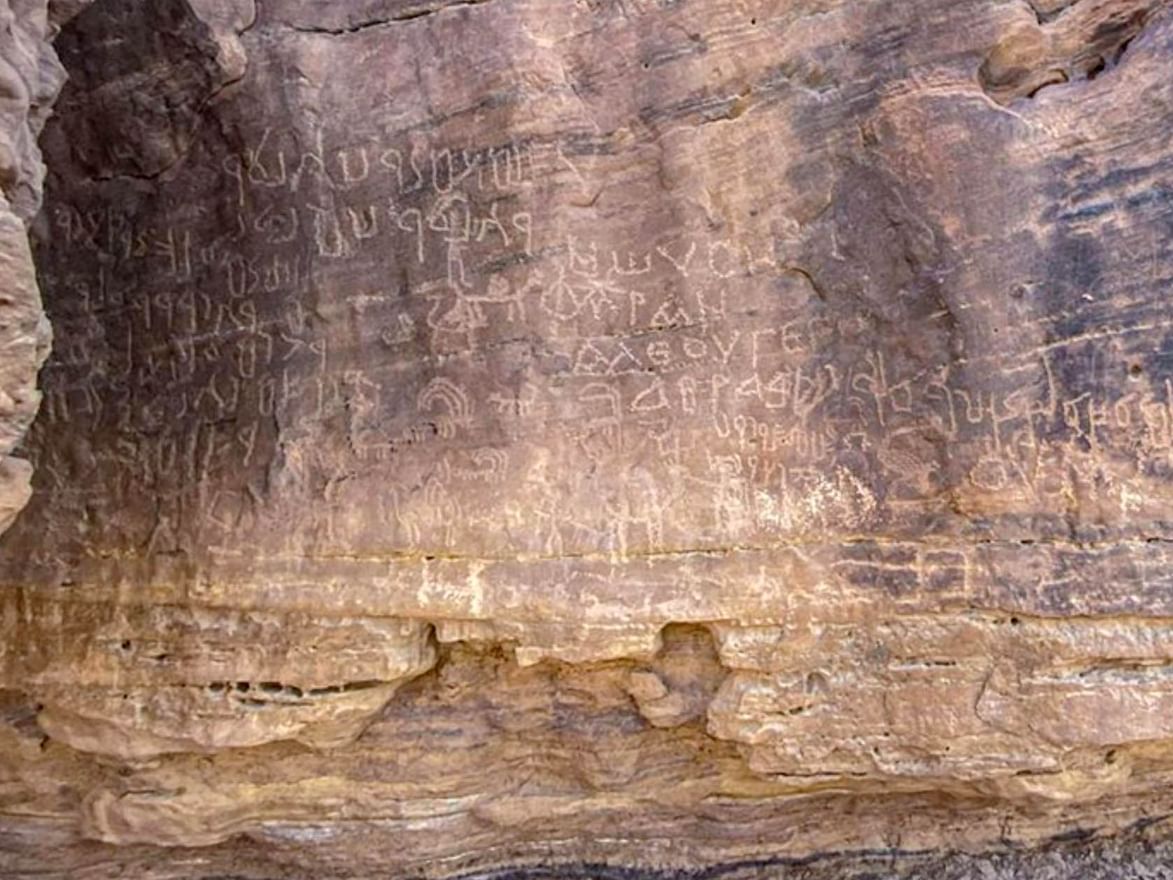 اكتشاف رسوم صخرية نادرة في موقع بجنوب سيناء المصرية