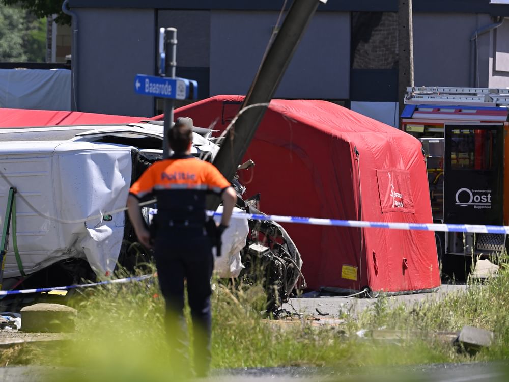 Four dead, two injured after train hits school bus in Belgium