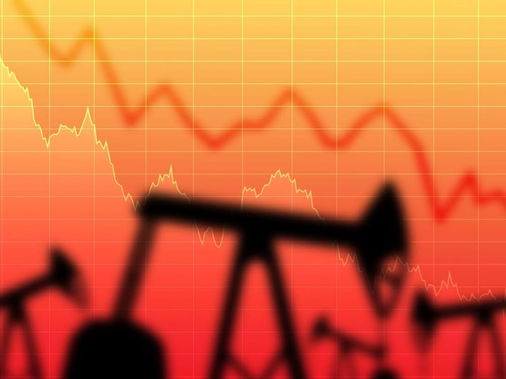 تراجع طفيف بأسعار النفط في التعاملات المبكرة