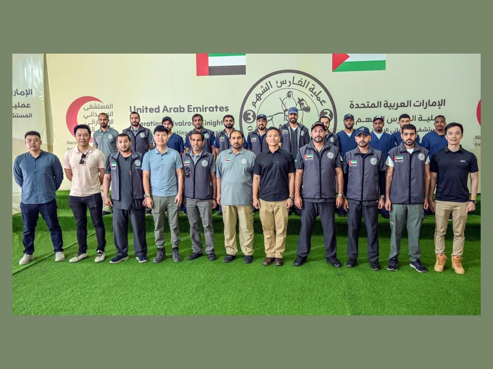 Singaporean delegation commends UAE Floating Hospital in Al-Arish