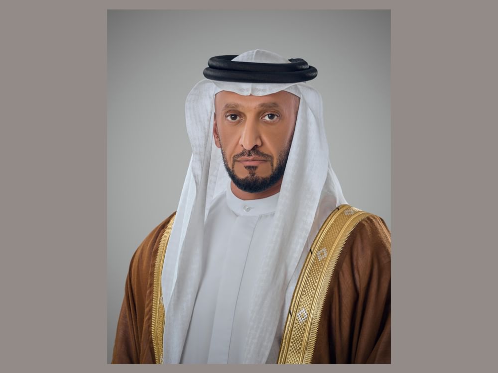 عبدالله آل حامد: المرأة الإماراتية شريك في صناعة حاضر الوطن وصياغة مستقبله