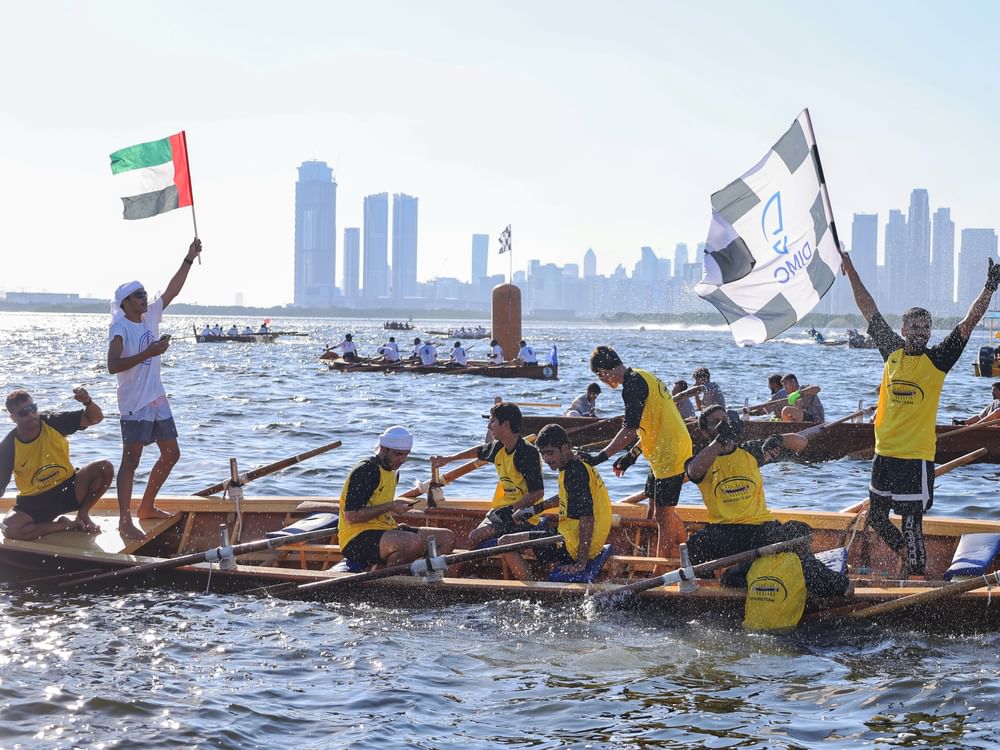 فتح باب التسجيل للجولة الأولى من سباق دبي لقوارب التجديف المحلية