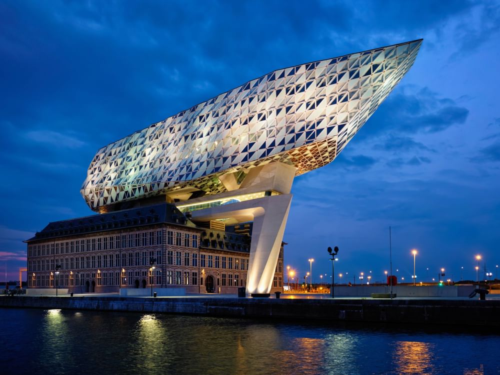 الجمارك البلجيكية تضبط 55 طناً من الكوكايين في ميناء أنتويرب خلال 2025