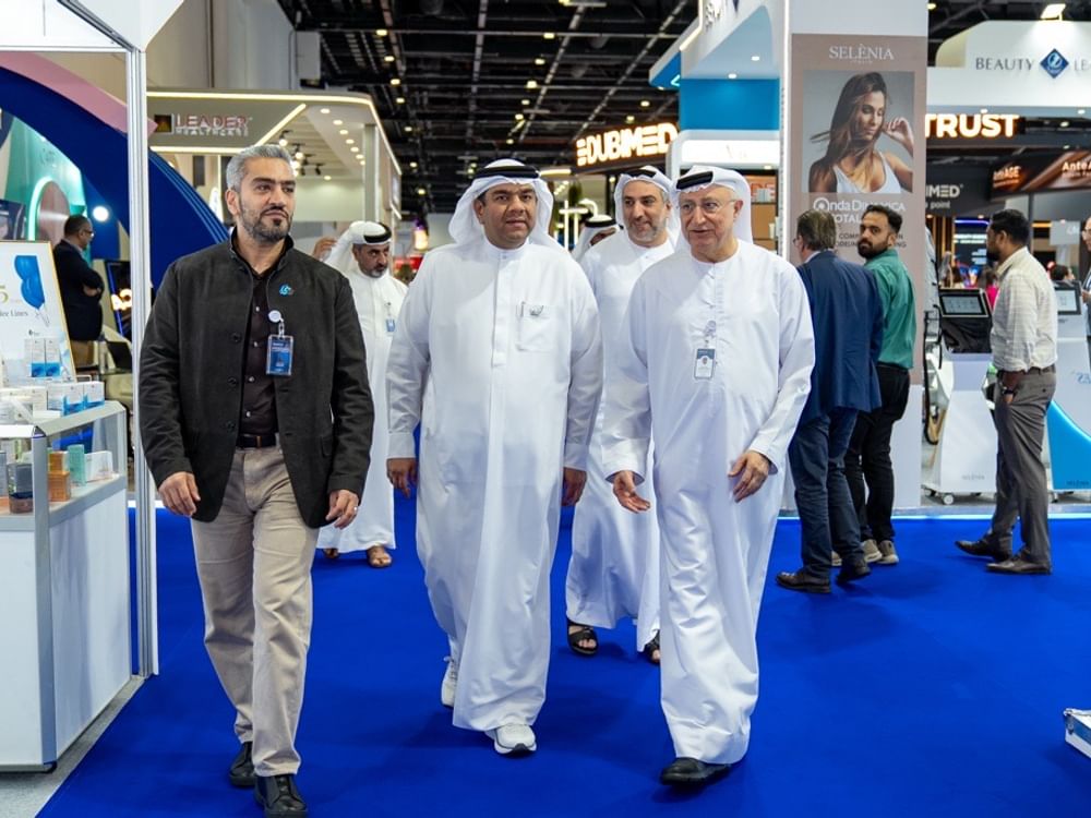 معرض "دبي ديرما 2026" يستقطب 1800 علامة تجارية عالمية من 115 دولة