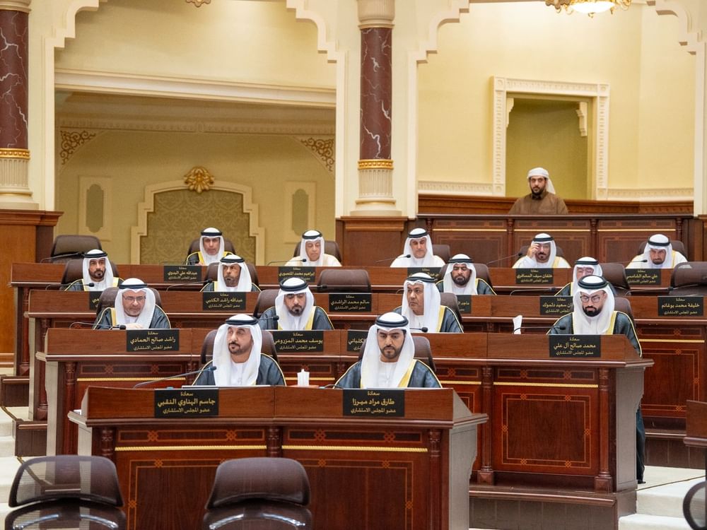 استشاري الشارقة يقر توصياته بشأن دائرة التسجيل العقاري 