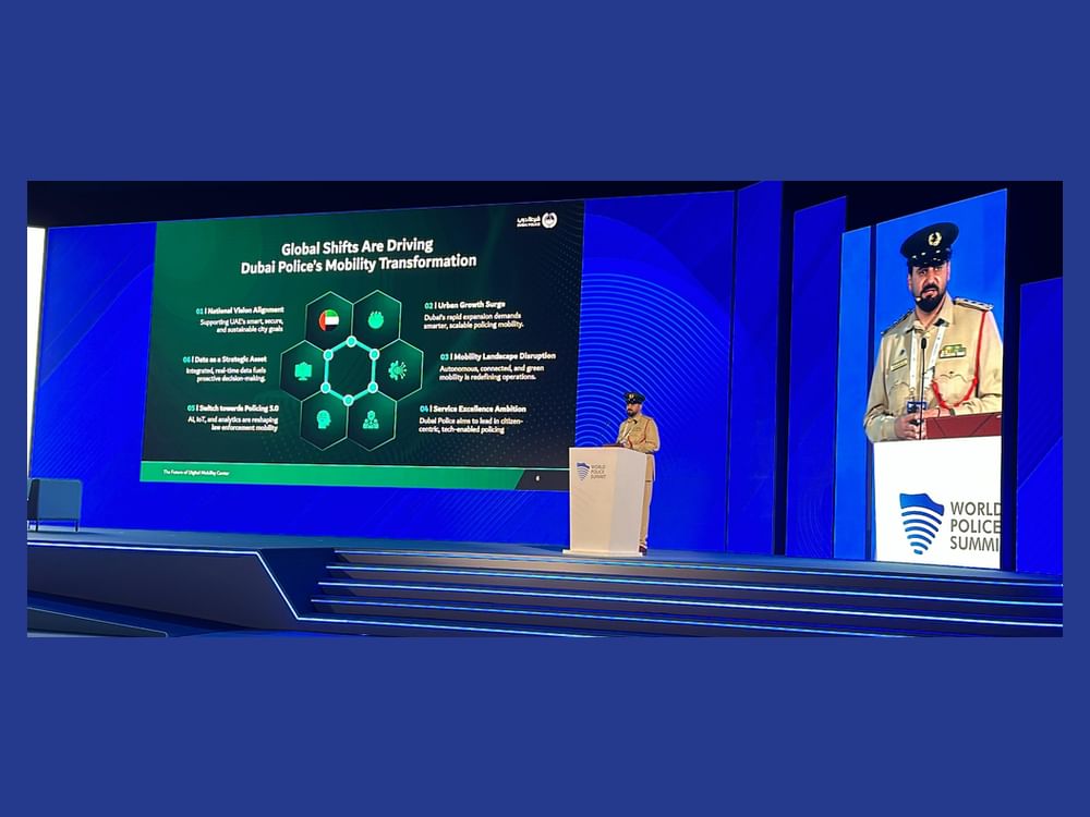 شرطة دبي تطلق إستراتيجيتها التخصصية لمركز مستقبل التنقل الرقمي  