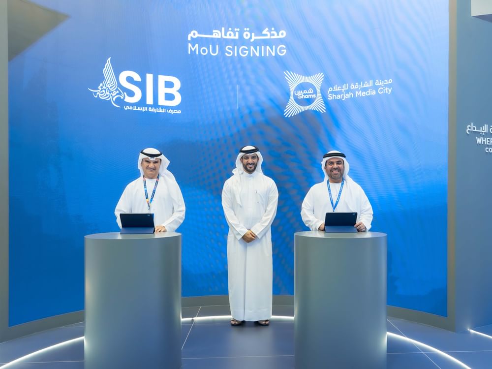 Sultan bin Ahmed Al Qasimi witnesses signing of Shams, Sharjah Islamic Bank partnership