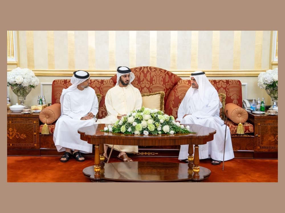حمد الشرقي يستقبل زايد بن حمد آل نهيان وسهيل المزروعي وأحمد الصايغ والمهنئين بشهر رمضان