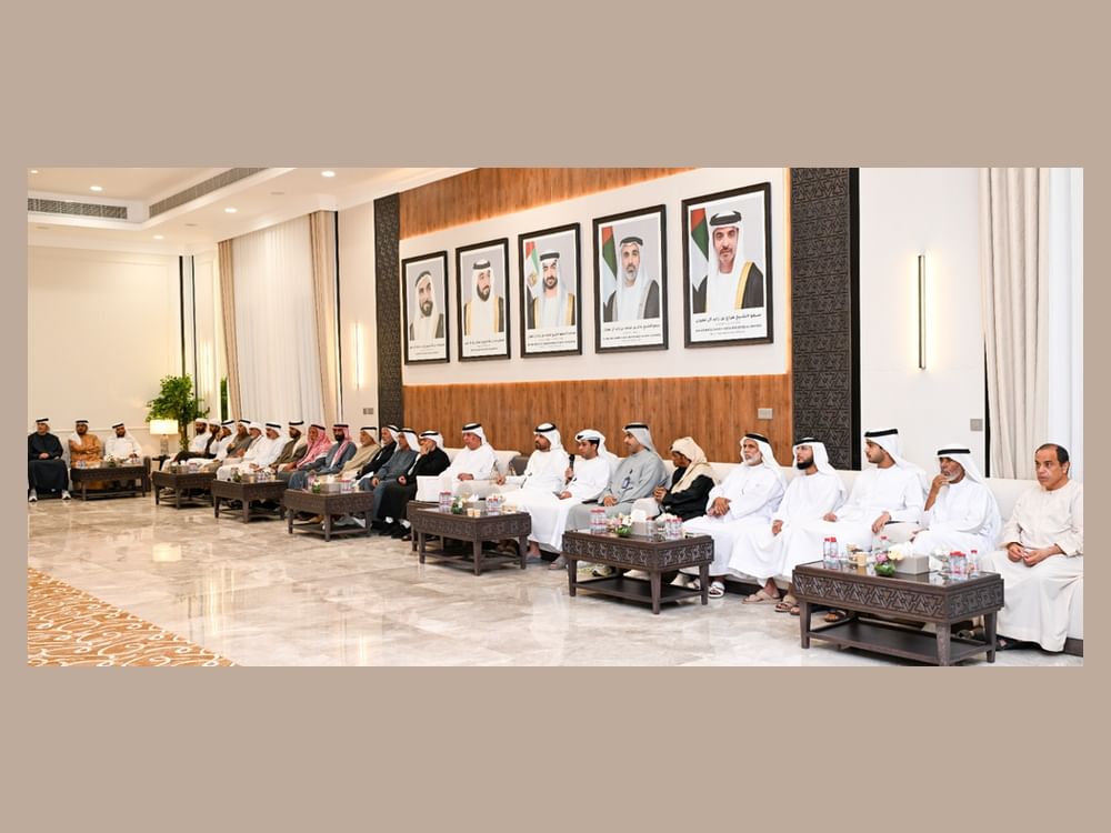 شرطة أبوظبي تناقش "الأسرة الآمنة" وحماية المجتمع من السلوكيات السلبية