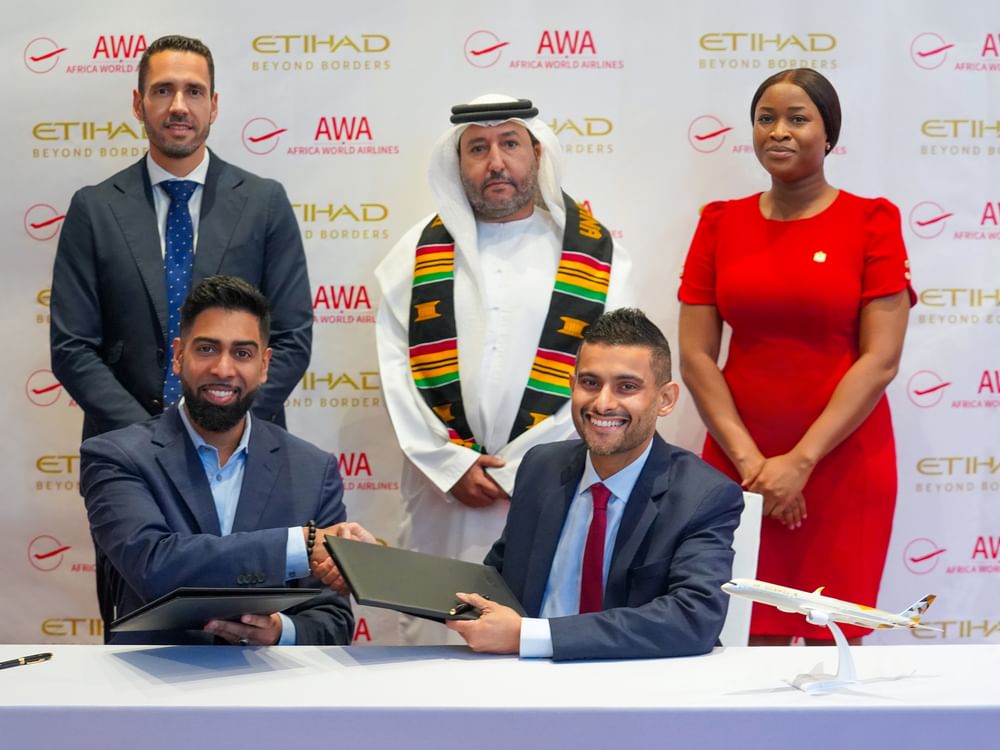 Etihad Airways, Africa World Airlines sign strategic partnership agreement