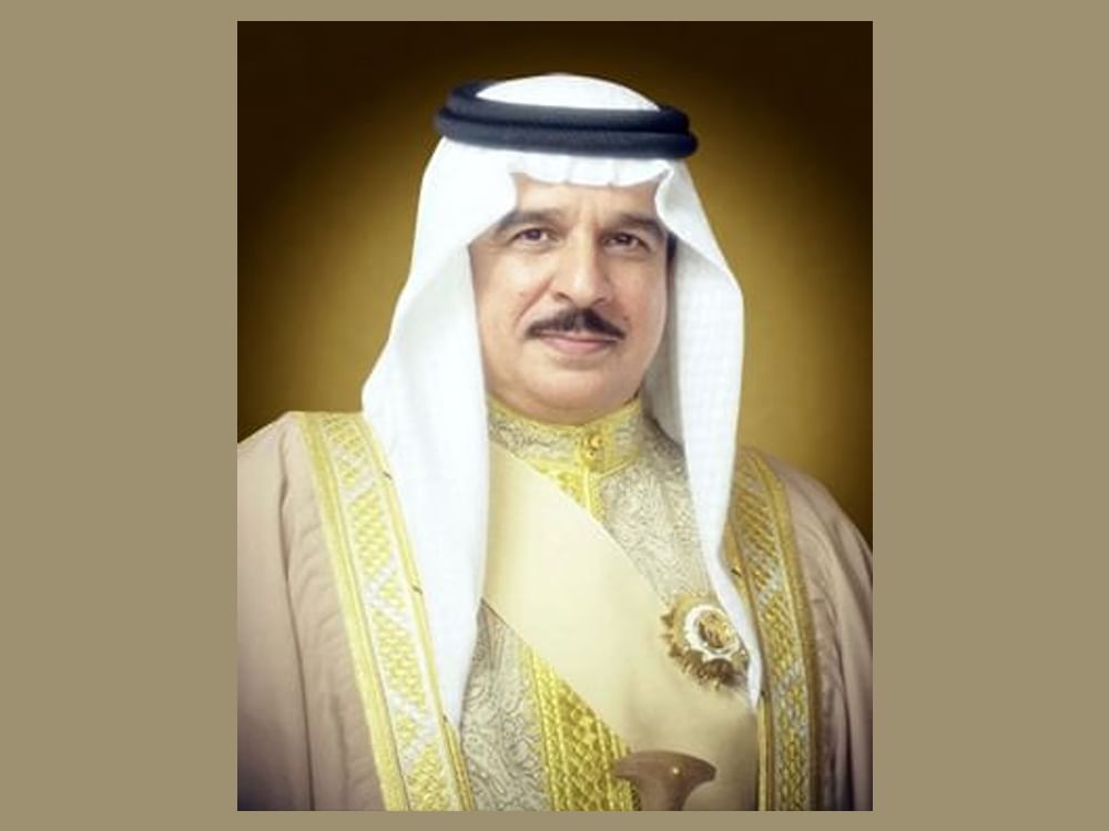 Bahrain's King receives Kuwaiti Foreign Minister