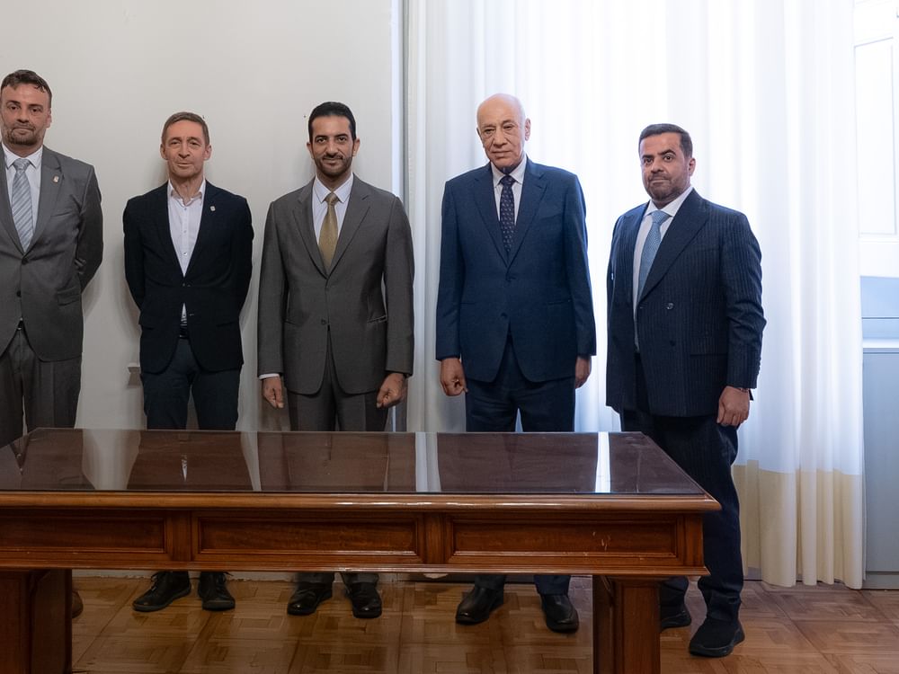 Sultan bin Ahmed witnesses Shams–University of Barcelona MoU