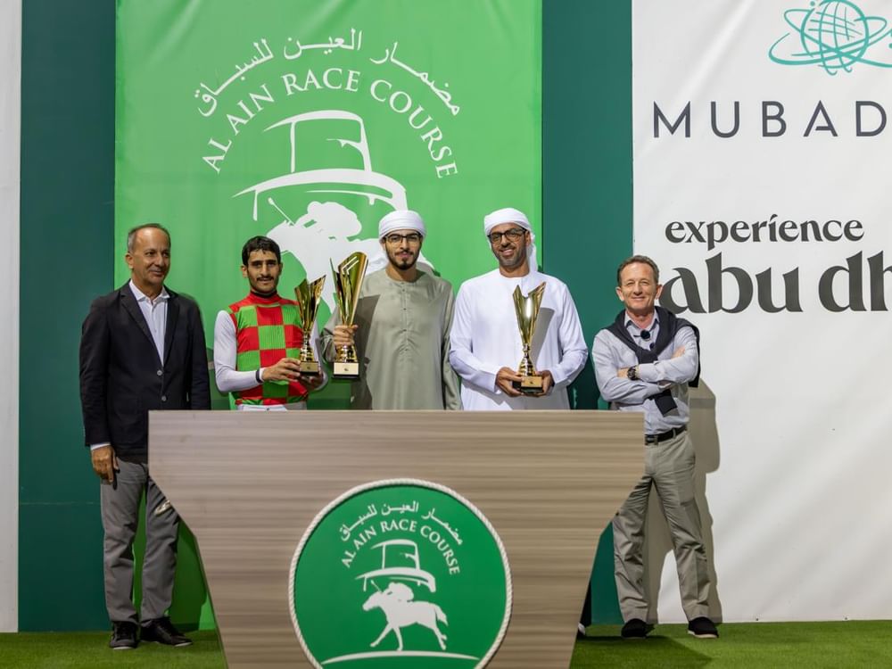 "خيول ياس" تحرز " رباعية" في السباق التاسع على "مضمار العين للفروسية" 