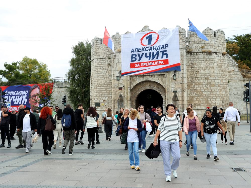 انتخابات برلمانية مبكرة في صربيا اليوم