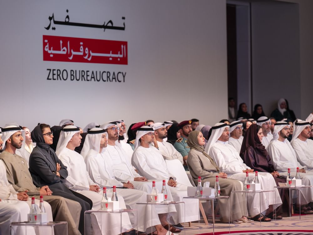 محمد بن راشد يطلق المرحلة الثانية من تصفير البيروقراطية 