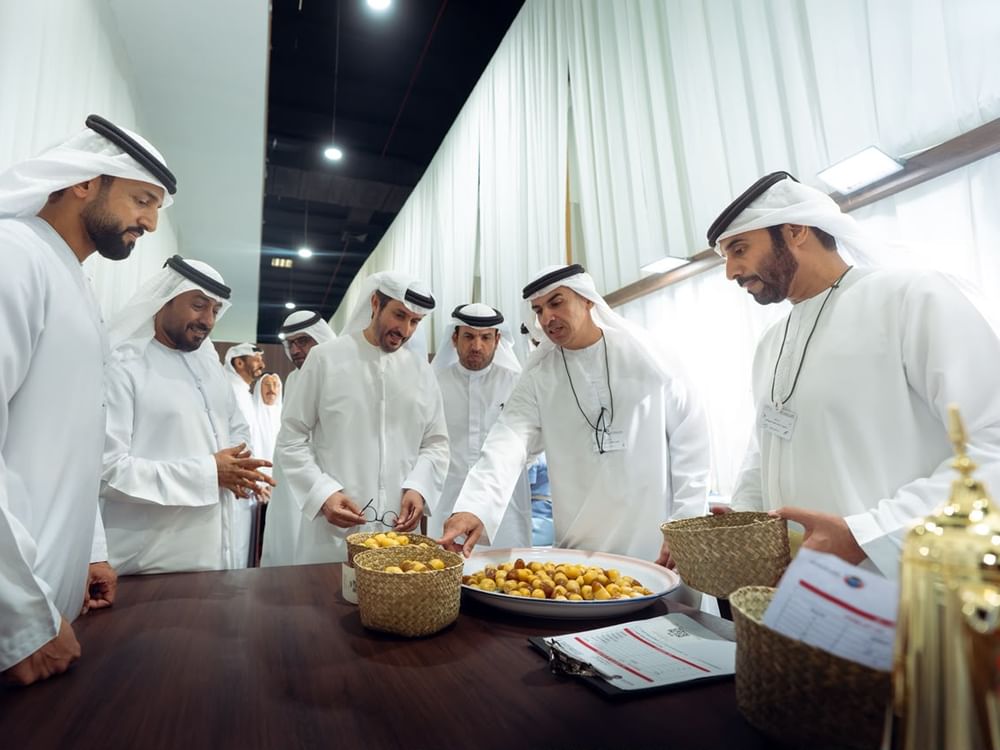 سلطان النيادي: تمكين الشباب الزراعي يعزز استدامة الإرث الوطني ويدعم مستقبل القطاع