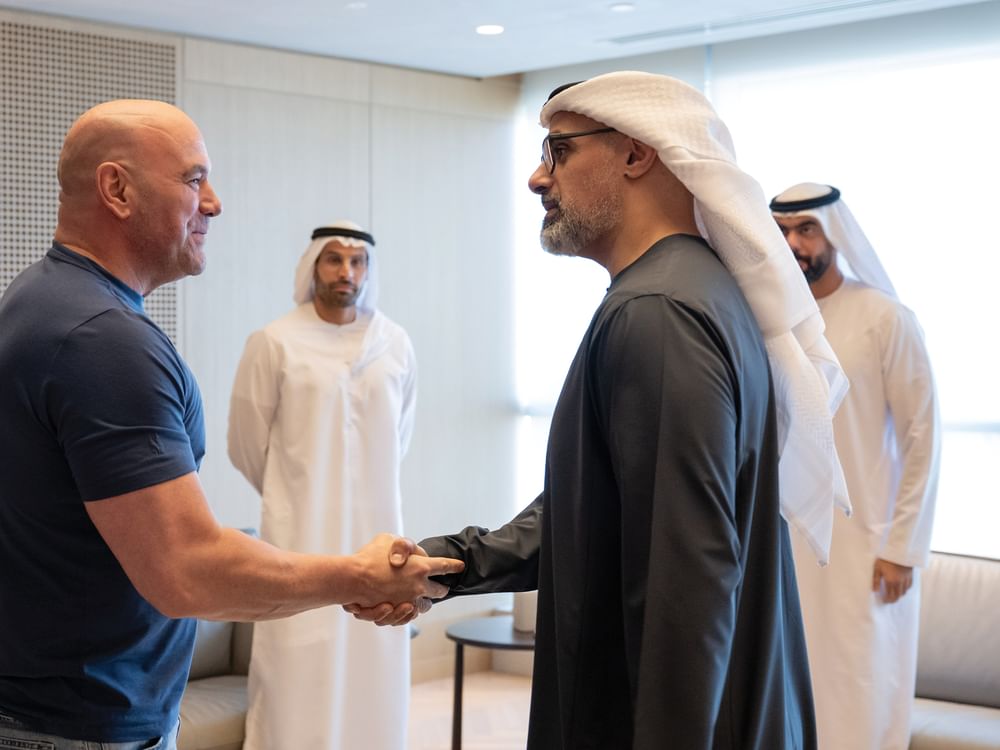 Khaled bin Mohamed bin Zayed recibe al CEO de la UFC