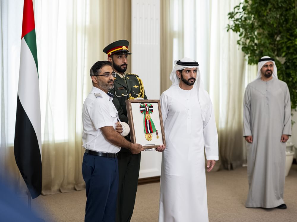 UAE President confers First Class Order of Zayed II on flydubai crew