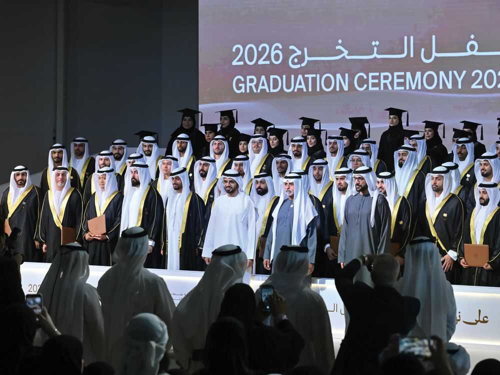 نهيان بن مبارك يشهد حفل تخريج دفعة 2026 لجامعة محمد بن زايد للعلوم الإنسانية