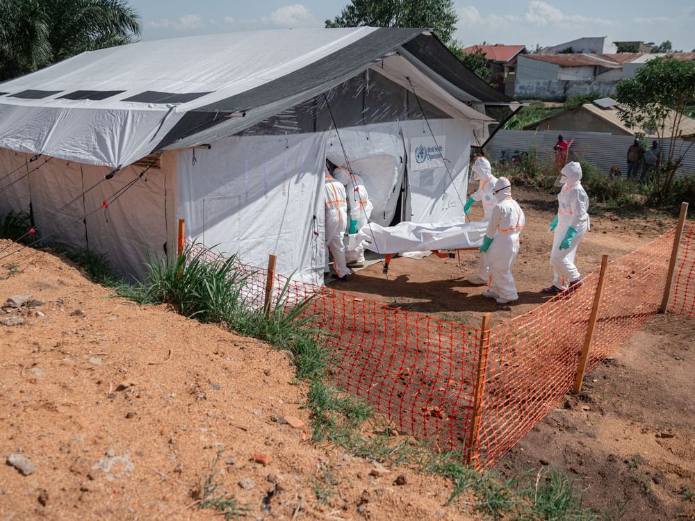 Ebola death toll in DR Congo rises to 967, UN warns of spread in displacement camps