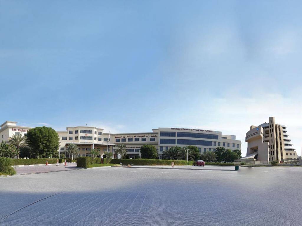 جامعة رأس الخيمة للطب تنظم ماراثون "أركض لأجل صحتك"