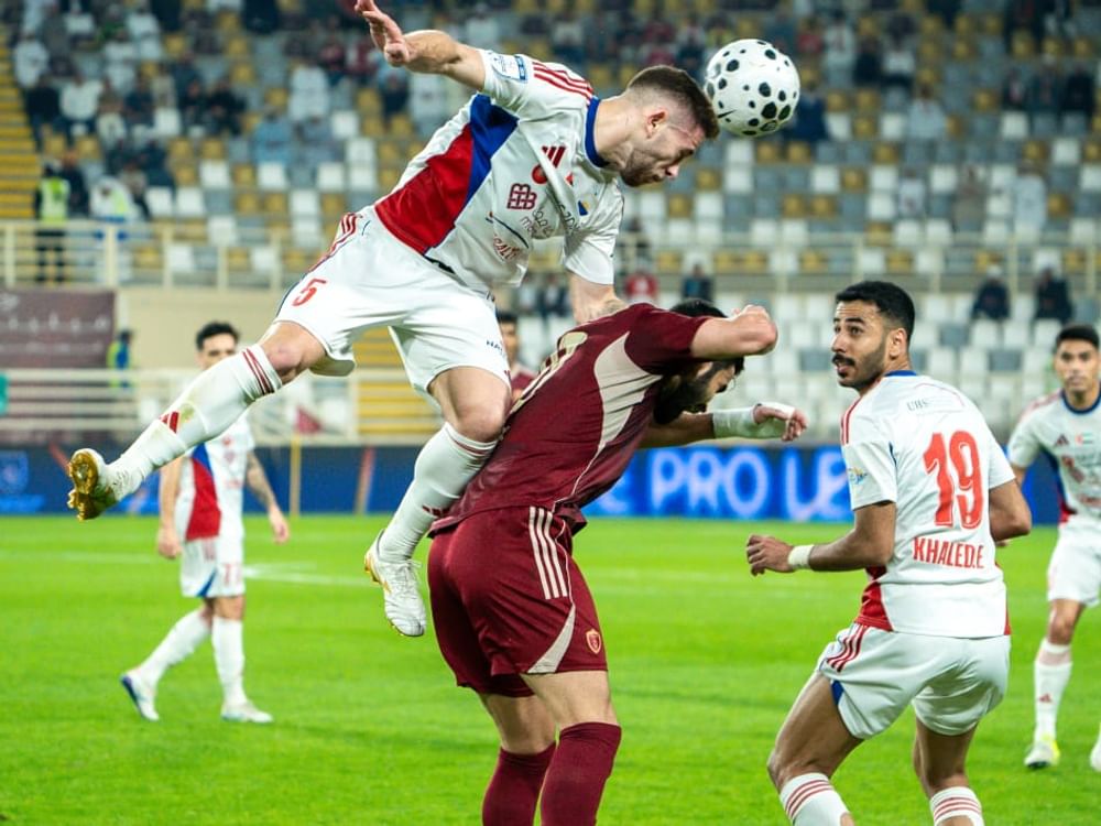 تعادل الوحدة مع الشارقة في دوري أدنوك للمحترفين