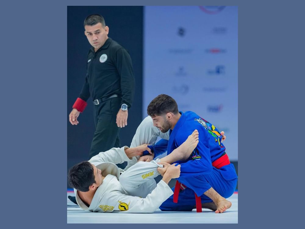 أبطال "عالمية الجوجيتسو": ذهب أبوظبي محطة فارقة في مسيرتنا الاحترافية