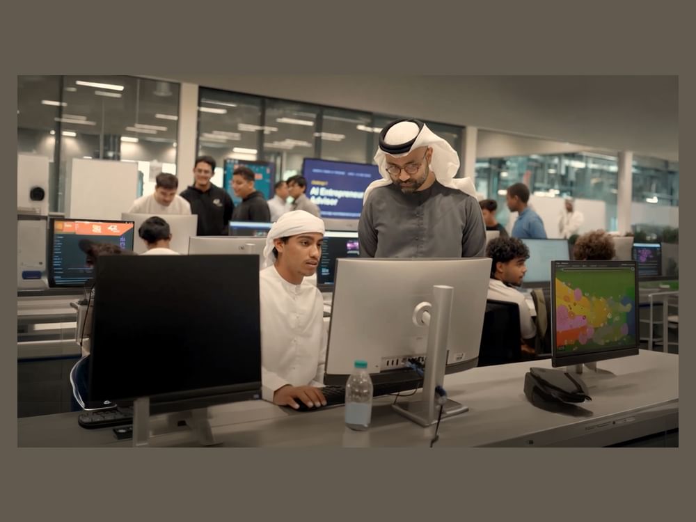 دائرة التعليم والمعرفة – أبوظبي تعزز مبادرة تعليم الذكاء الاصطناعي في أكثر من 170 مدرسة خاصة 