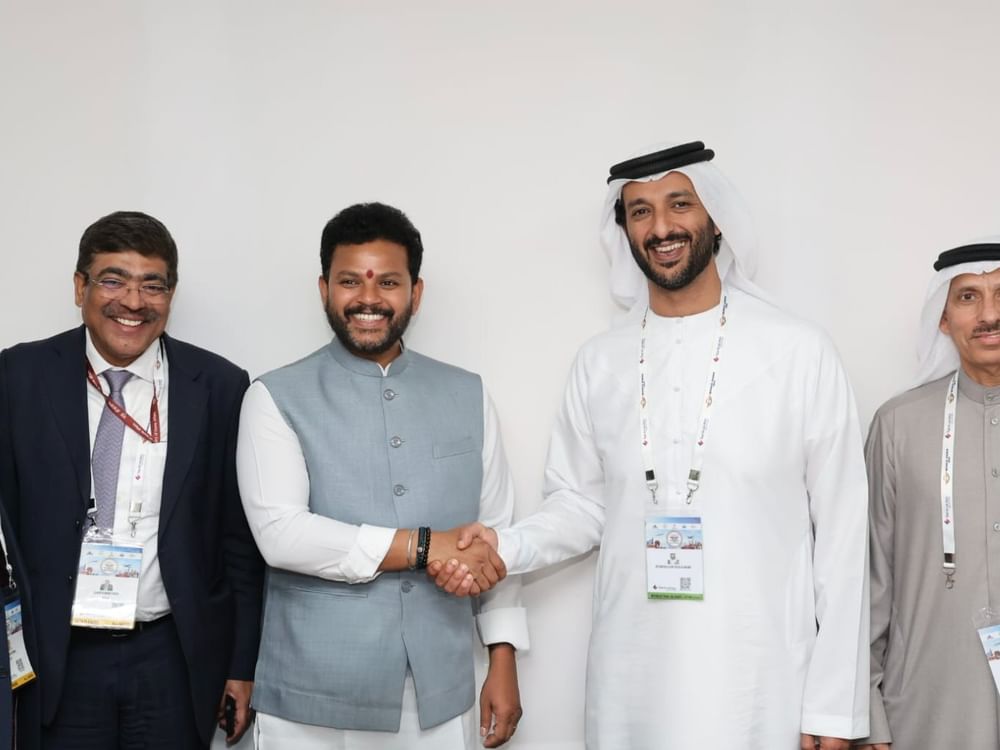 Minister of Economy discusses enhancing bilateral cooperation in civil aviation with India’s Minister of Civil Aviation