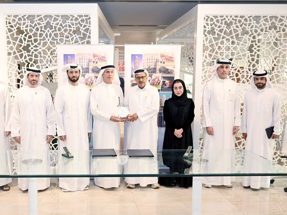 "الحبتور" يدعم مبادرة "وقف المطورين العقاريين" بـ5 وحدات عقارية