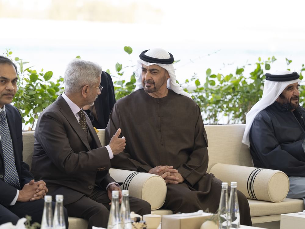 رئيس الدولة يستقبل وزير الشؤون الخارجية في الهند