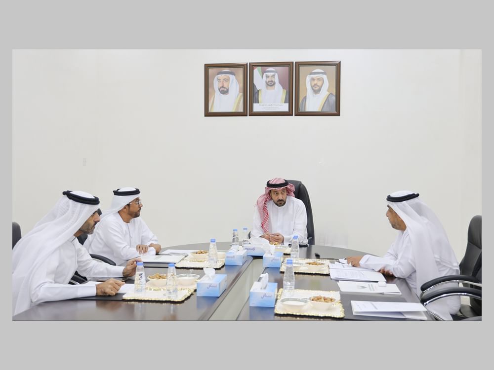 جمعية الشارقة الخيرية تناقش خطة التشغيل لعام 2026 ومبادرات رمضان